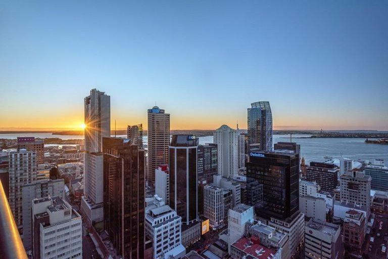 Qv Upscale Spacious Apt W/ Parking & Wifi 1038 Auckland Buitenkant foto